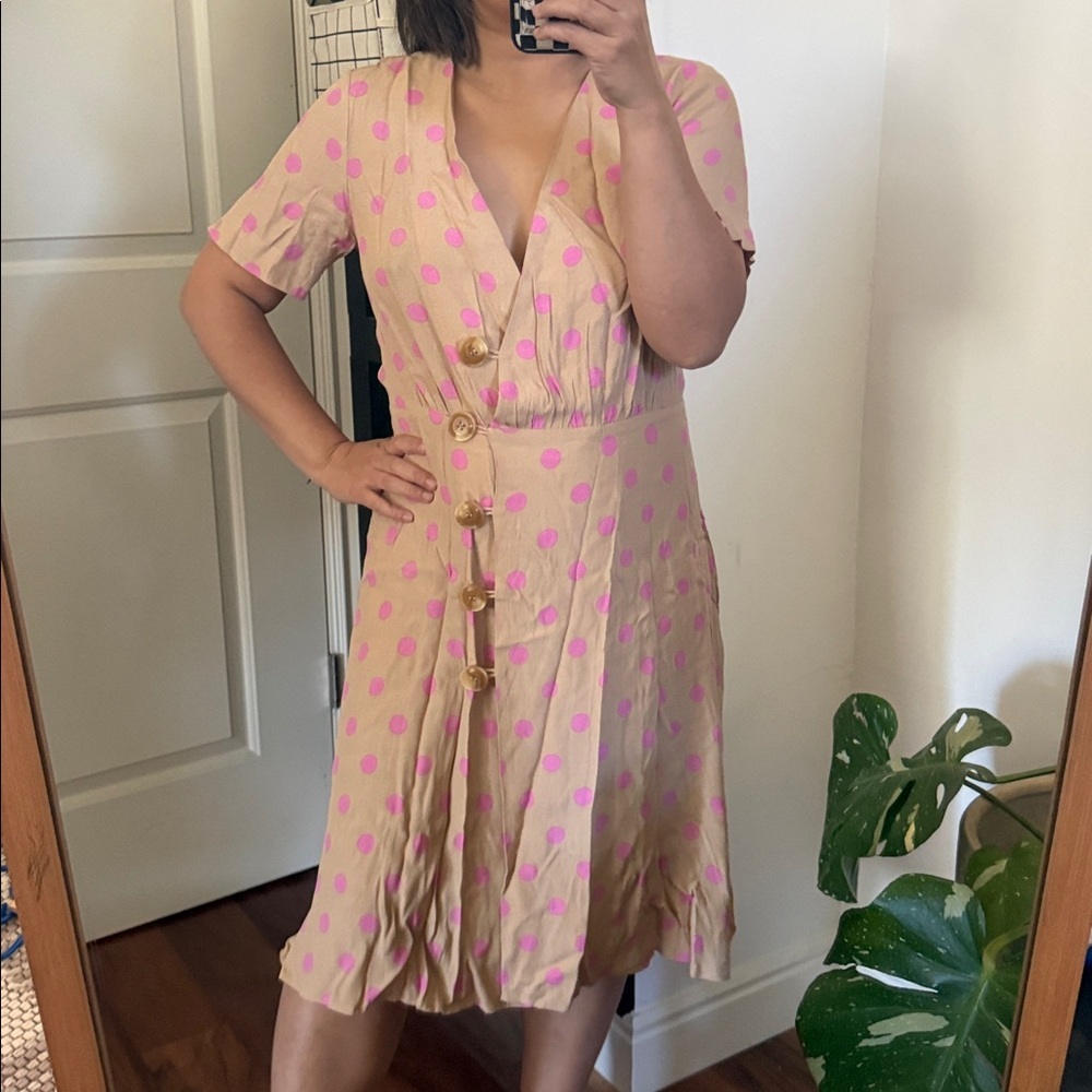 Re'sume' Polka Dot Buttoned Front Dress. Size 6
